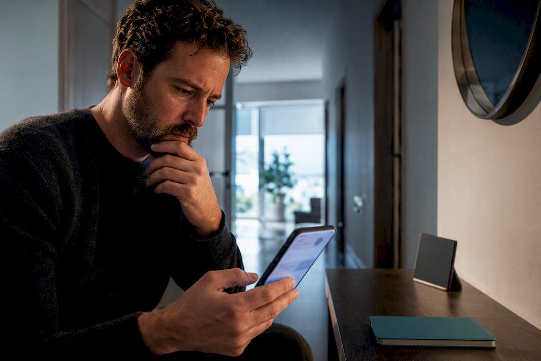Spot Scam Warning Signs in 5 Minutes, Verify and Report (U.S.)